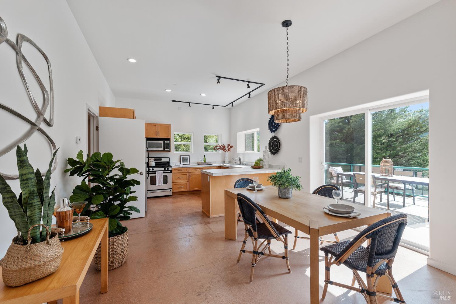 199 Central Avenue Woodacre CA 94973