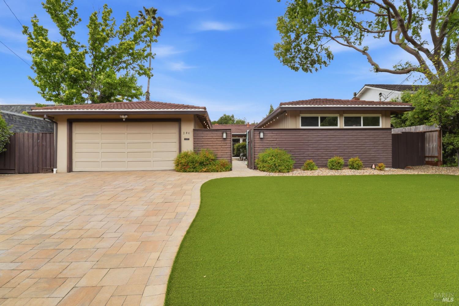 240 Marin Oaks Drive Novato CA 94949