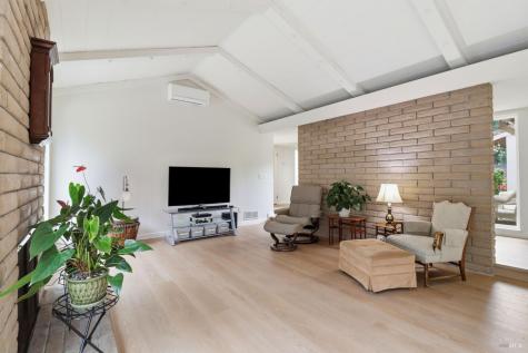 240 Marin Oaks Drive Novato CA 94949