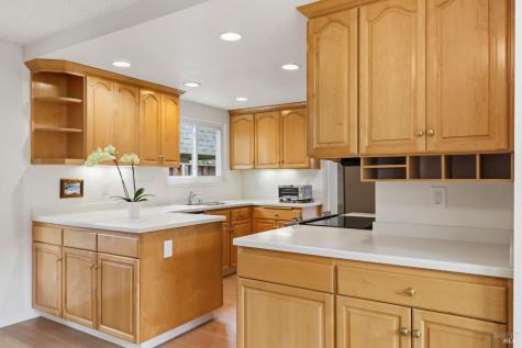 240 Marin Oaks Drive Novato CA 94949