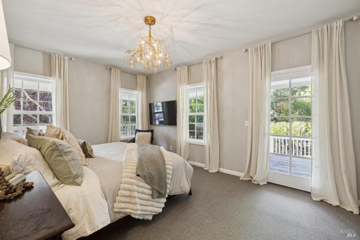2980 Warm Springs Road Glen Ellen CA 95442