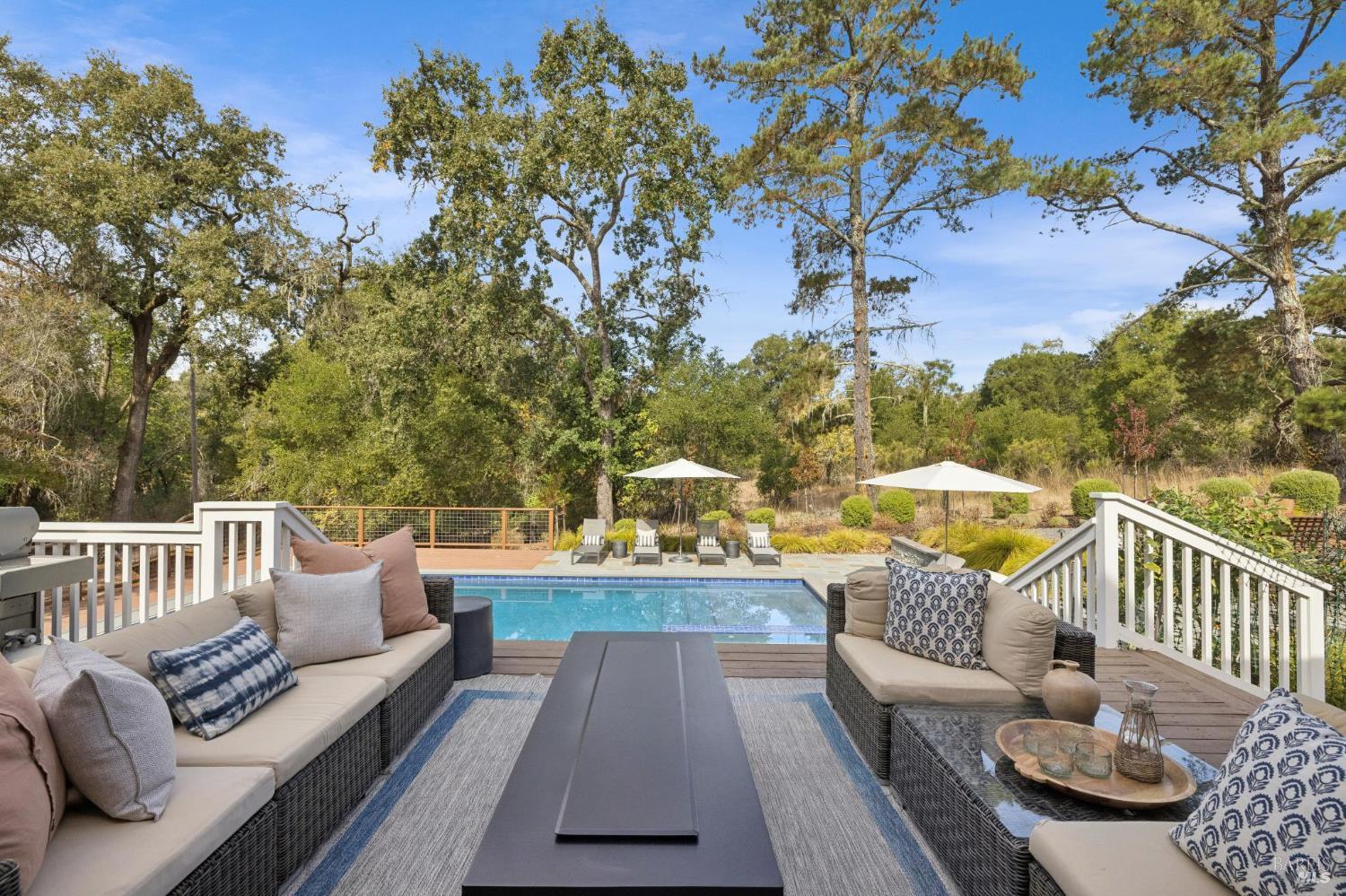 2980 Warm Springs Road Glen Ellen CA 95442