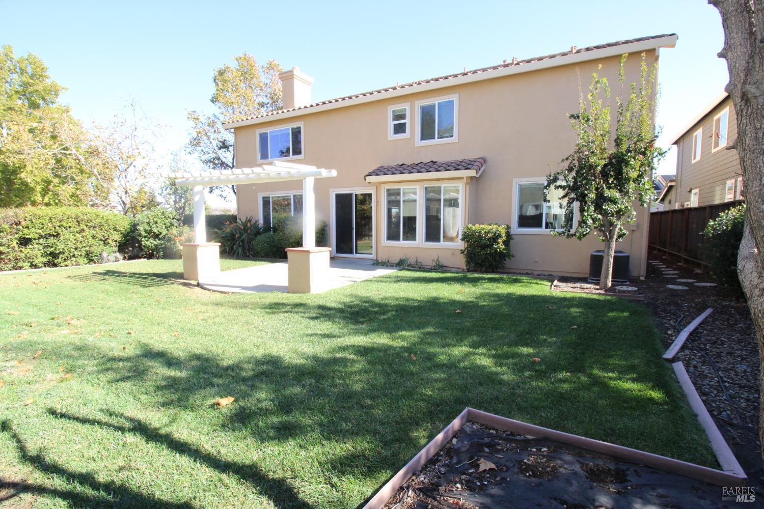 1000 Revelle Drive Dixon CA 95620