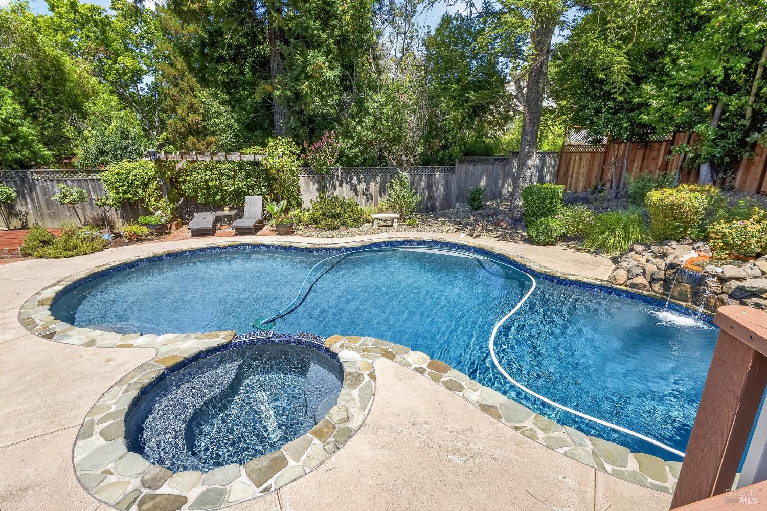 3358 Linda Mesa Way Napa CA 94558
