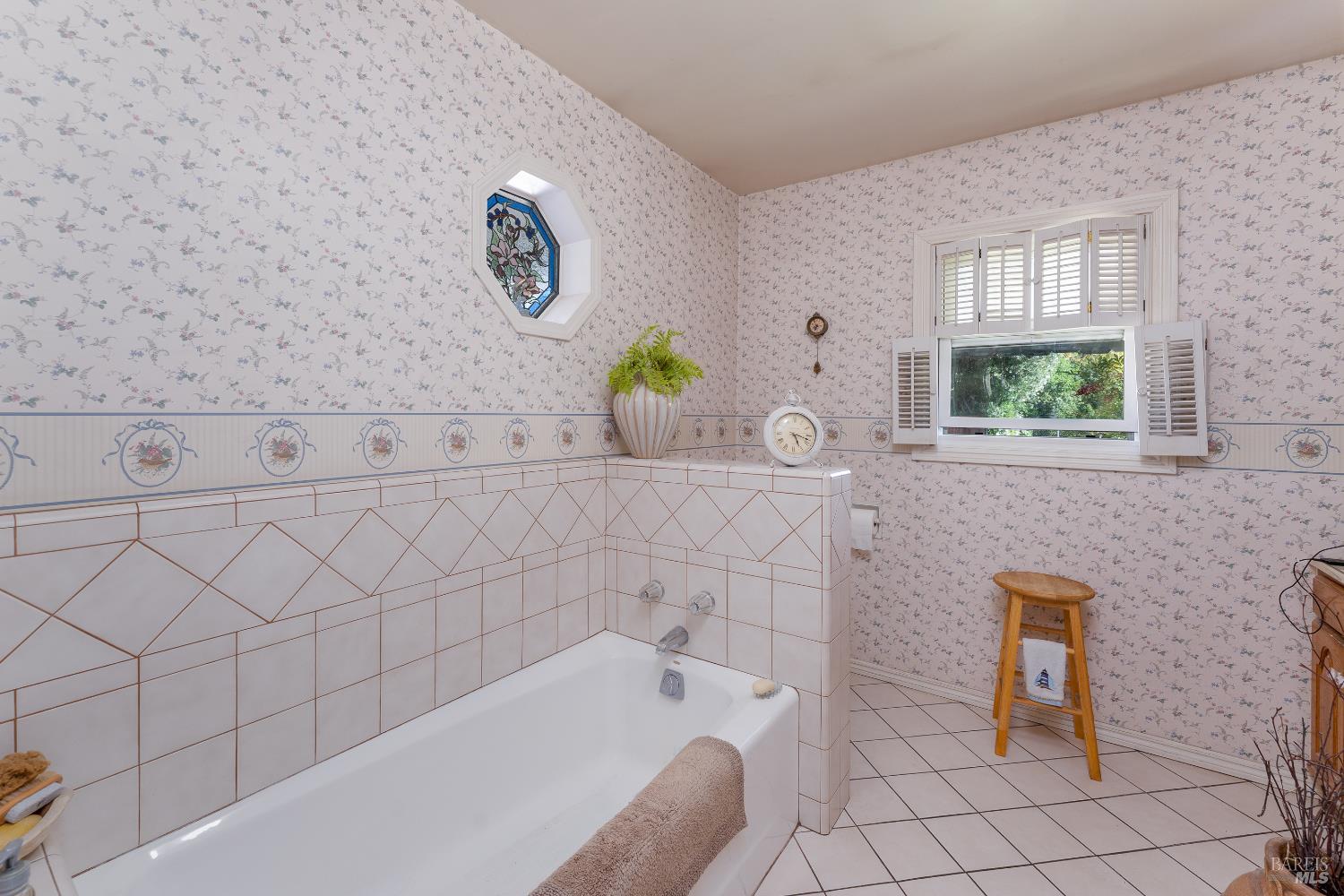 332 Washington Avenue Ukiah CA 95482