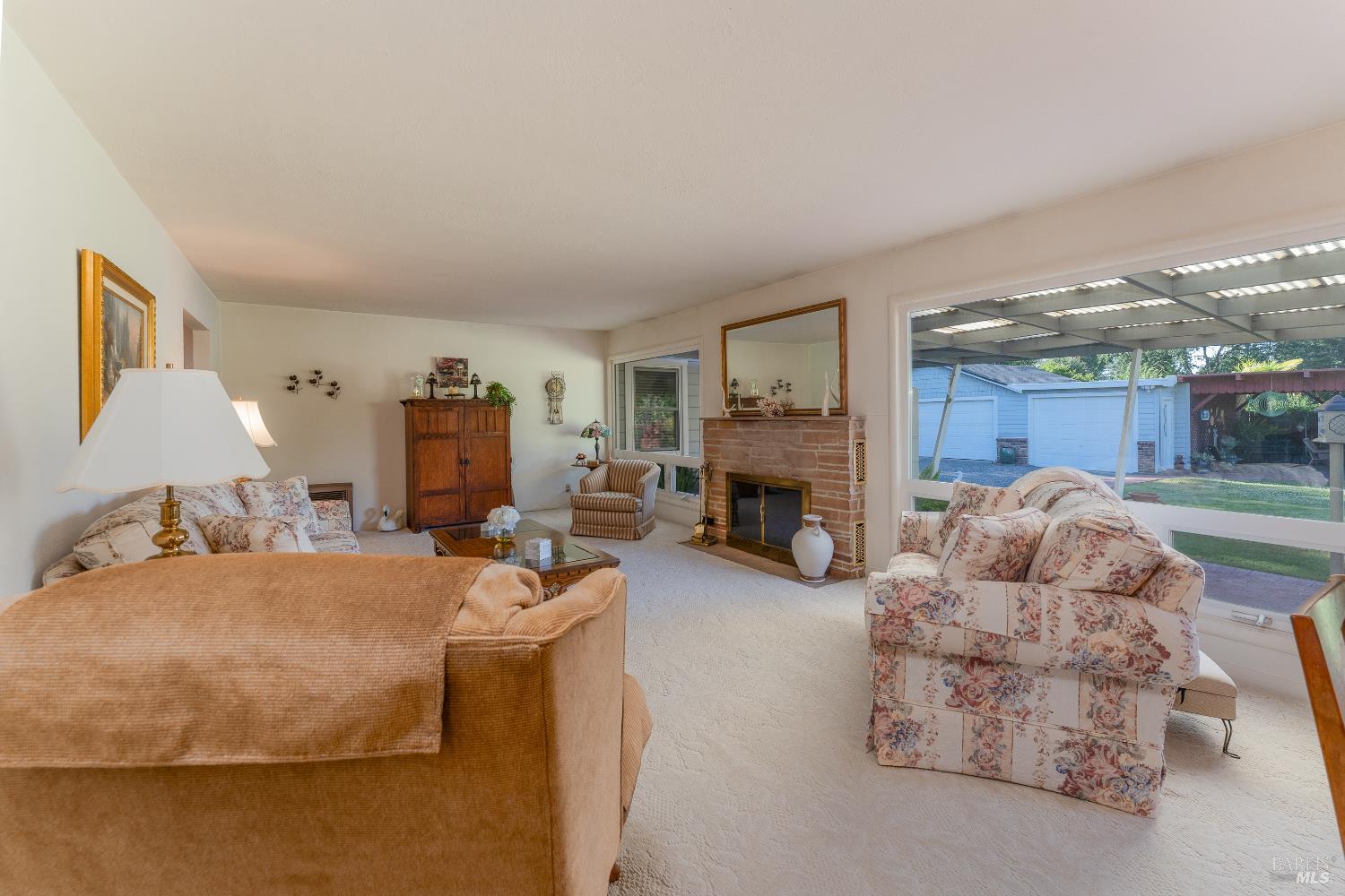 332 Washington Avenue Ukiah CA 95482
