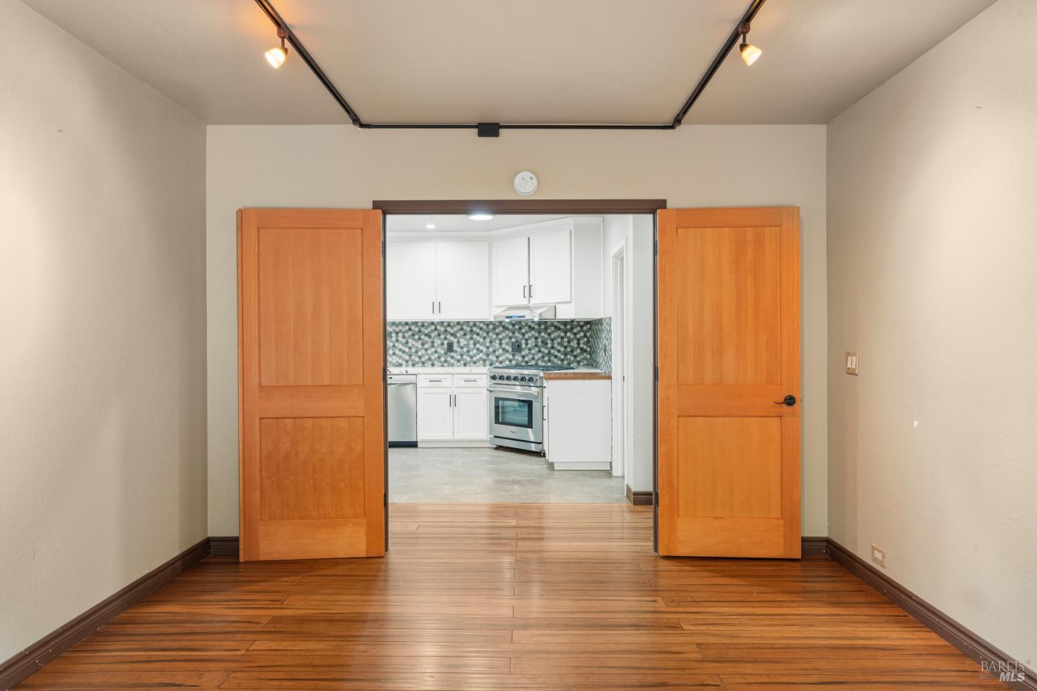 888 Watson Road Ukiah CA 95482