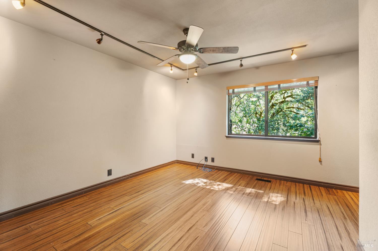 888 Watson Road Ukiah CA 95482