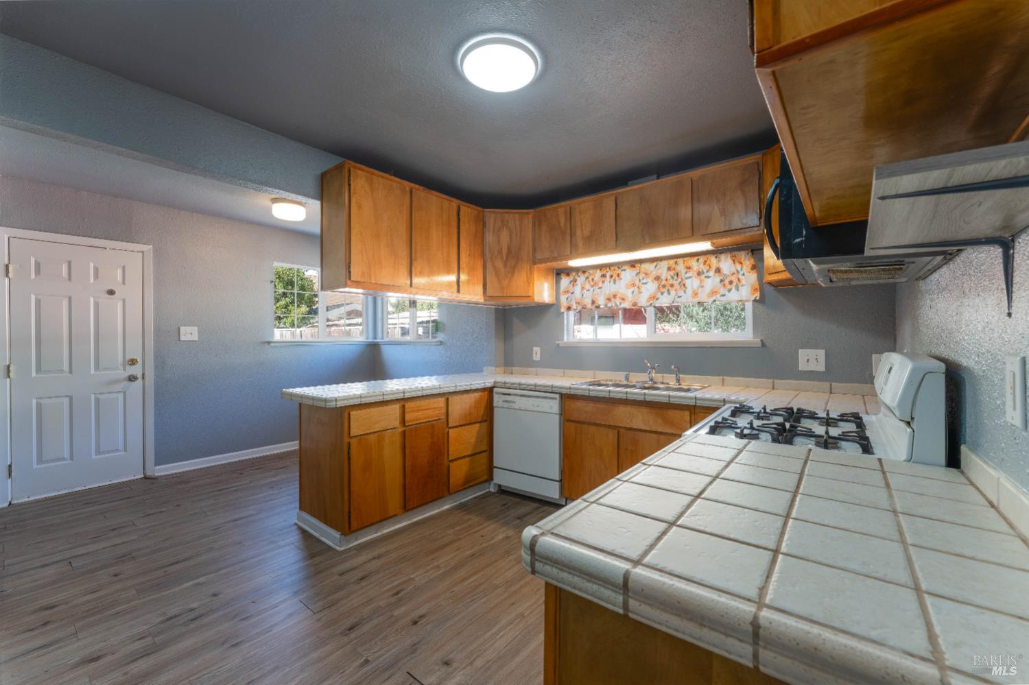 160 Gibson Street Ukiah CA 95482