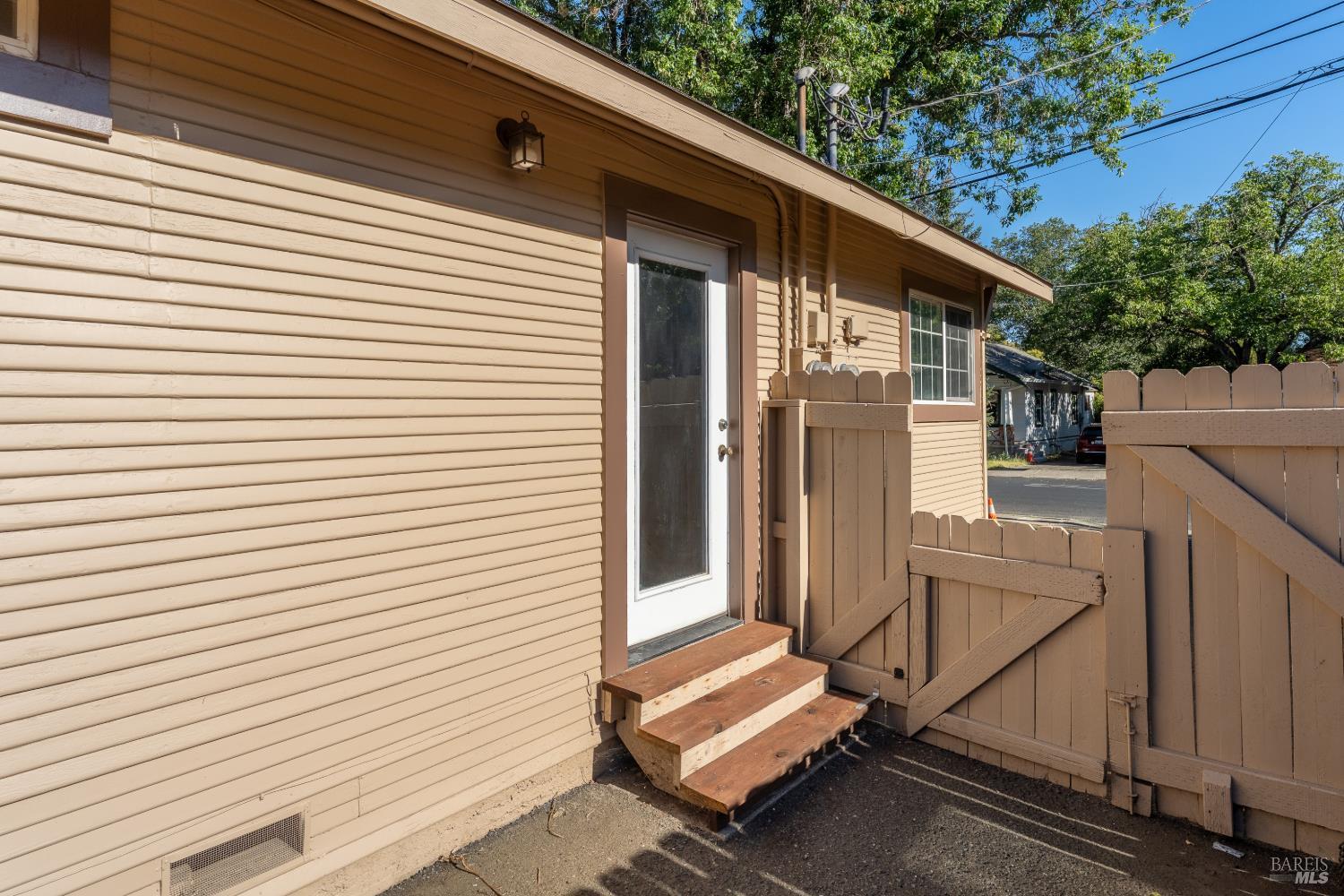 160 Gibson Street Ukiah CA 95482