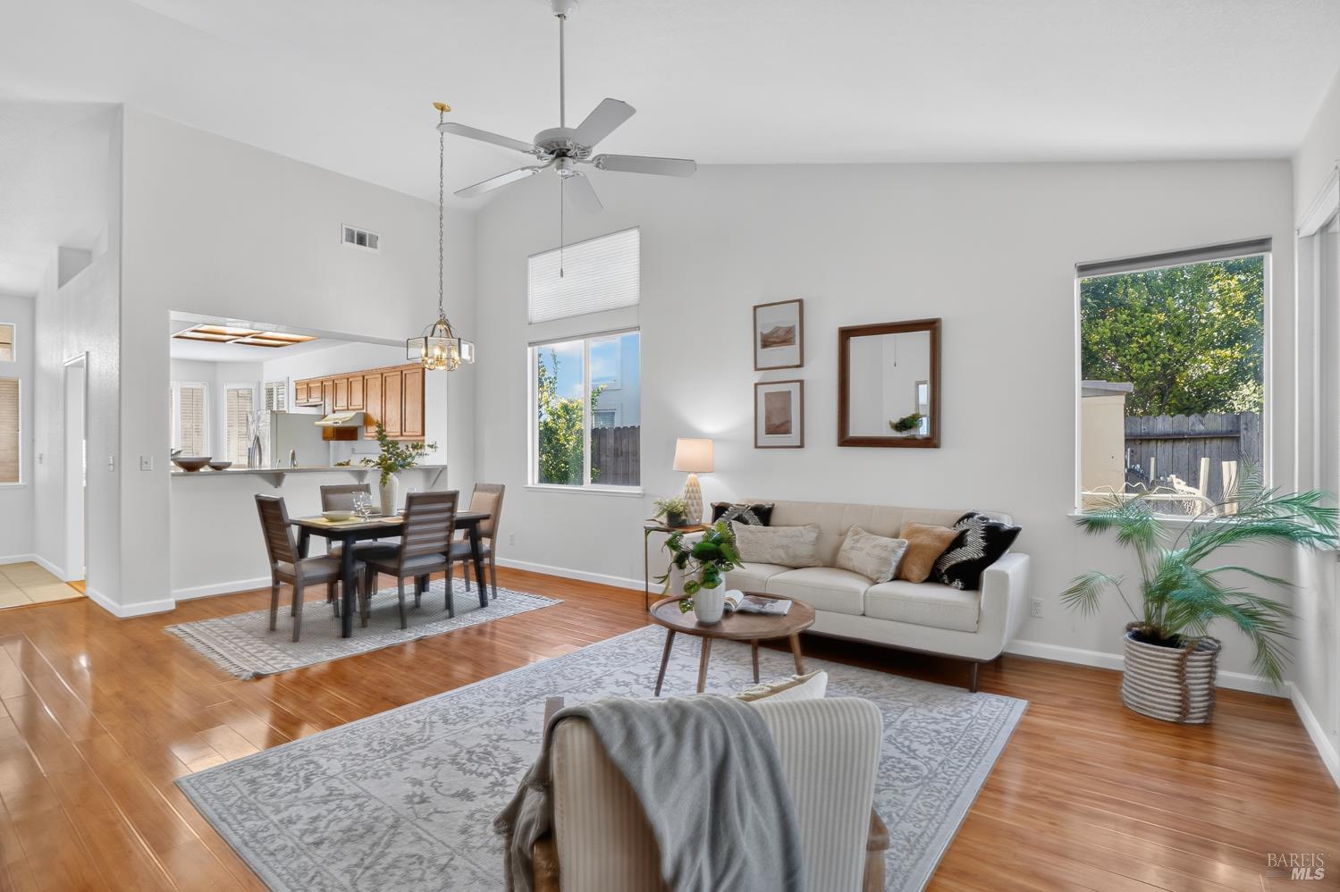 308 Perkins Court Suisun City CA 94585
