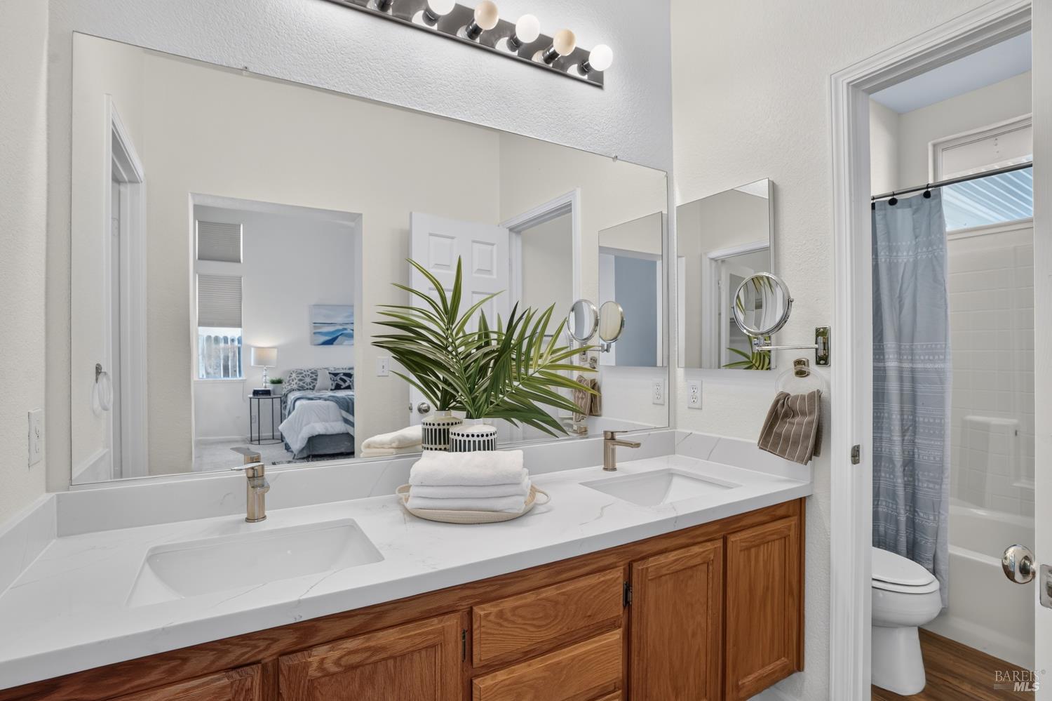 308 Perkins Court Suisun City CA 94585