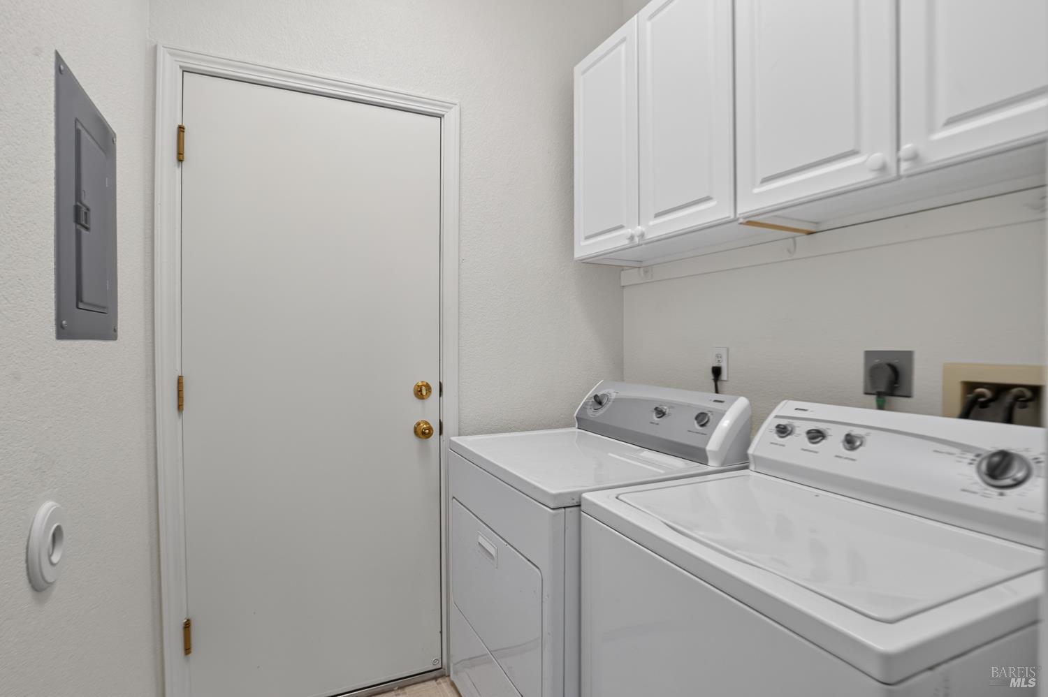 308 Perkins Court Suisun City CA 94585