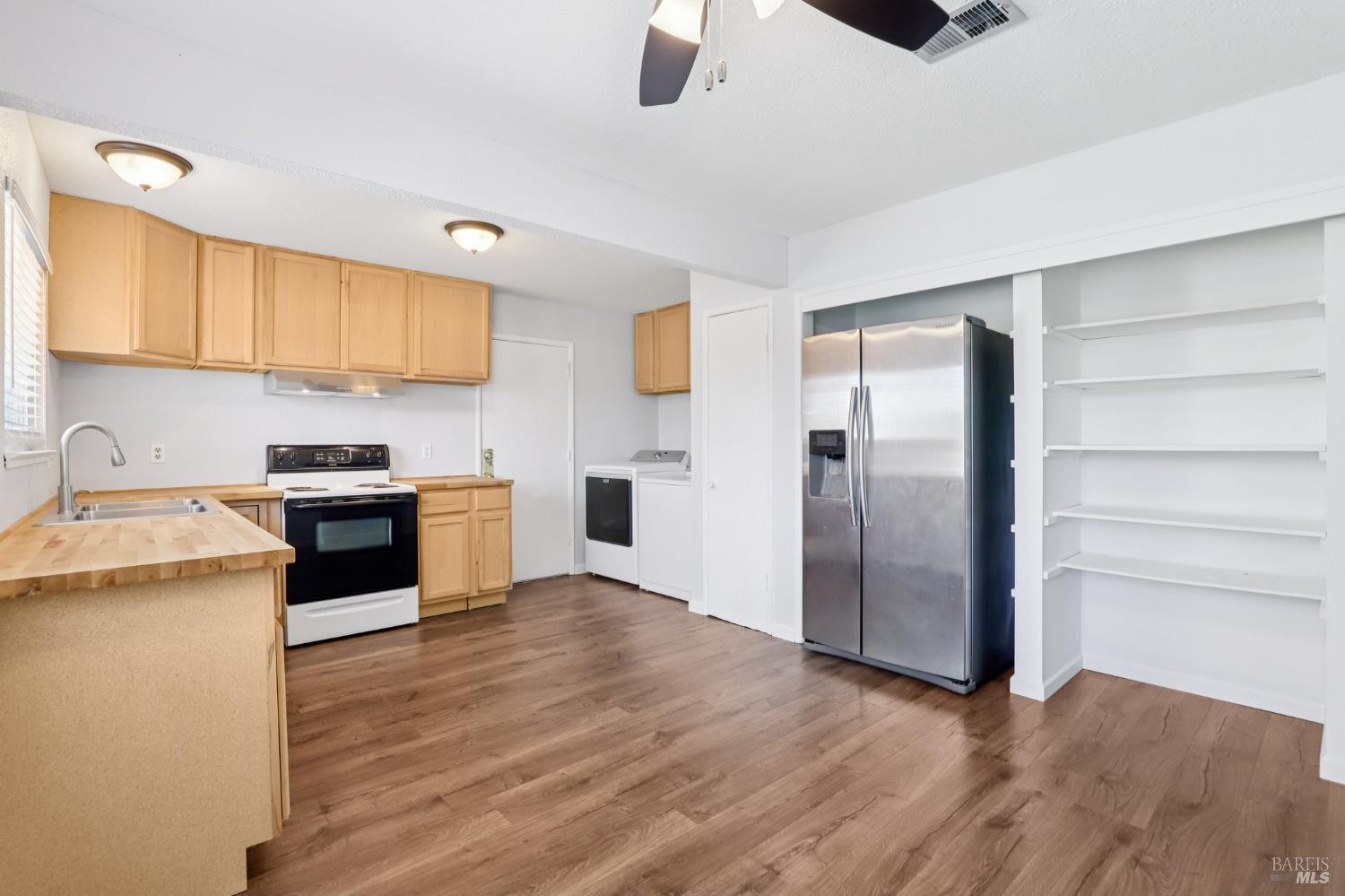730 Park Drive Dixon CA 95620