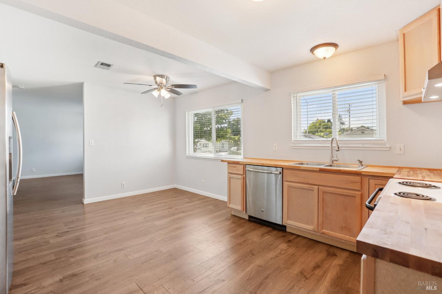 730 Park Drive Dixon CA 95620