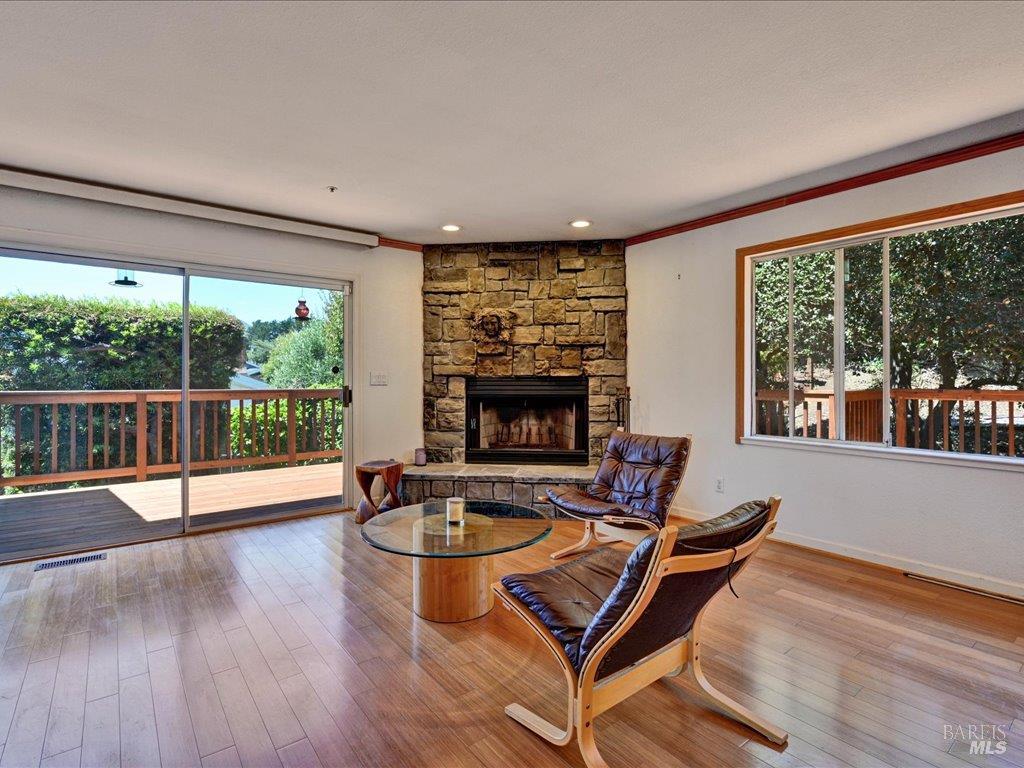 125 Tiburon Boulevard Mill Valley CA 94941
