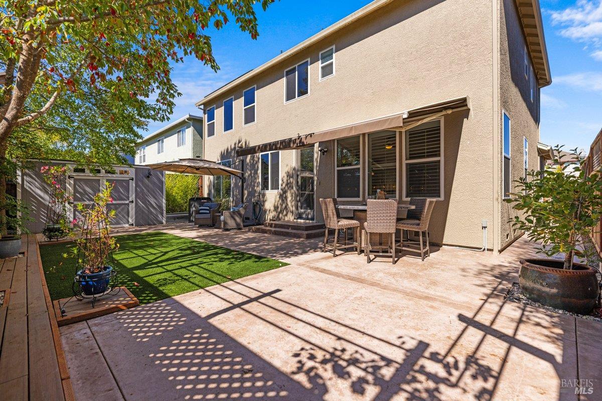 277 Bouquet Circle Windsor CA 95492