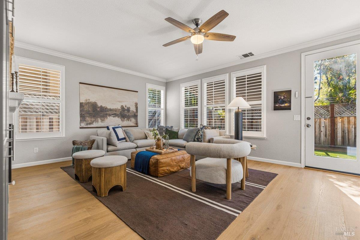 277 Bouquet Circle Windsor CA 95492