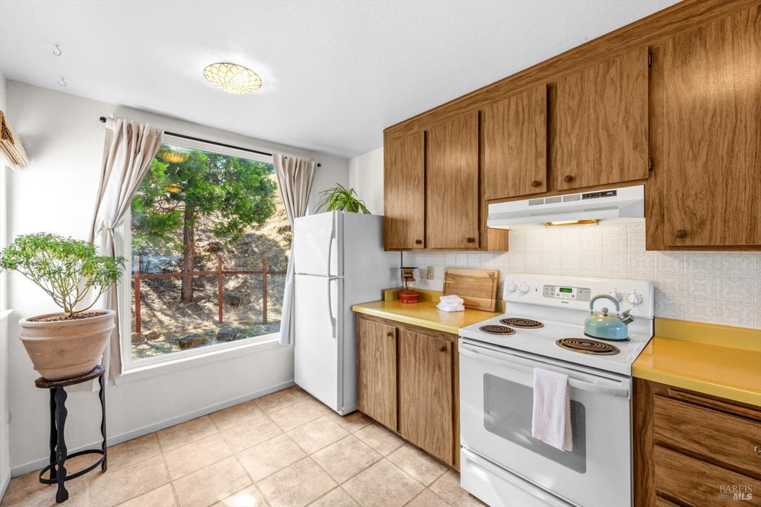 1001 Eastridge Drive Napa CA 94558
