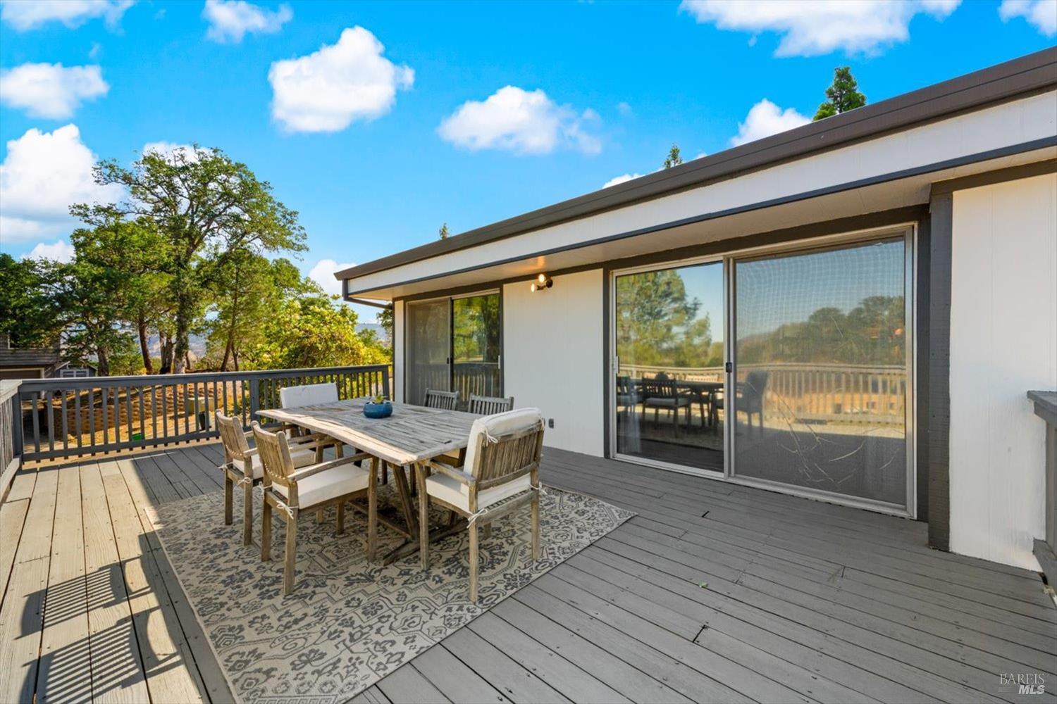 1001 Eastridge Drive Napa CA 94558