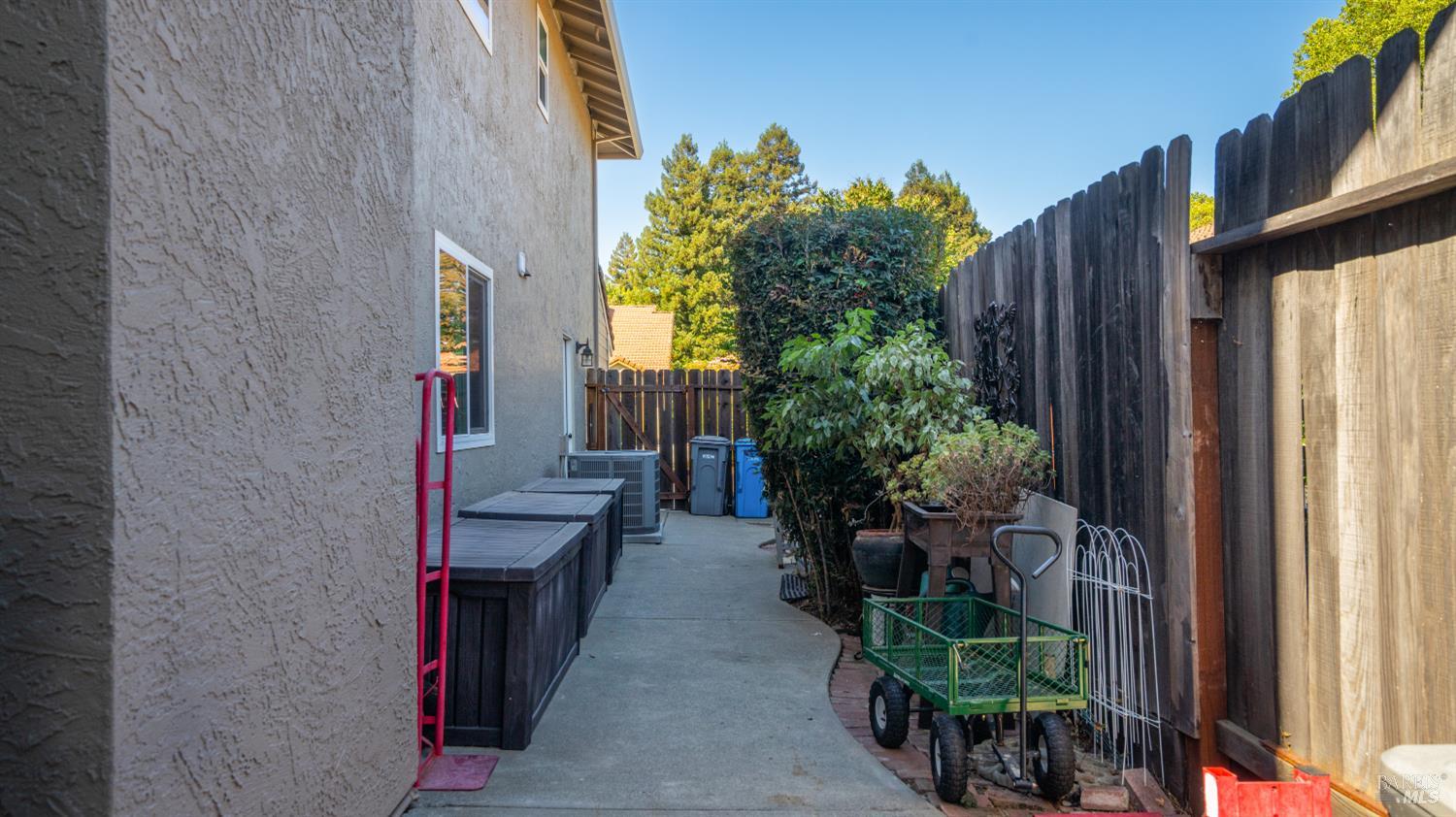 606 Sunnyvale Place Vacaville CA 95687