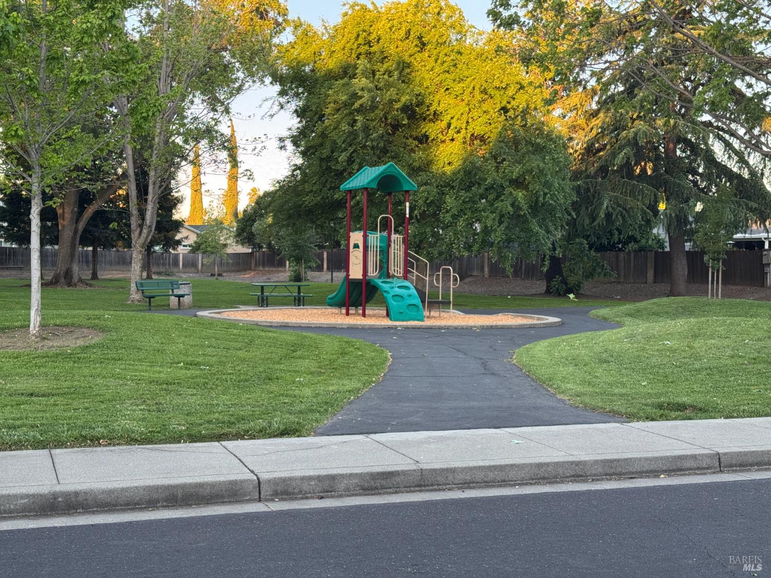 606 Sunnyvale Place Vacaville CA 95687