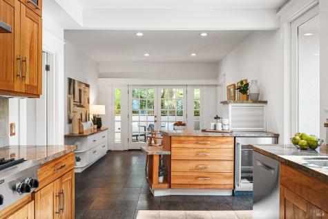 41 Sunnyside Avenue San Anselmo CA 94960