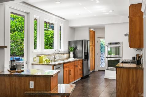 41 Sunnyside Avenue San Anselmo CA 94960
