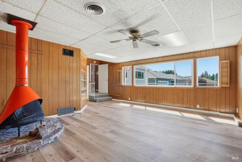 32 Colinda Drive Petaluma CA 94952
