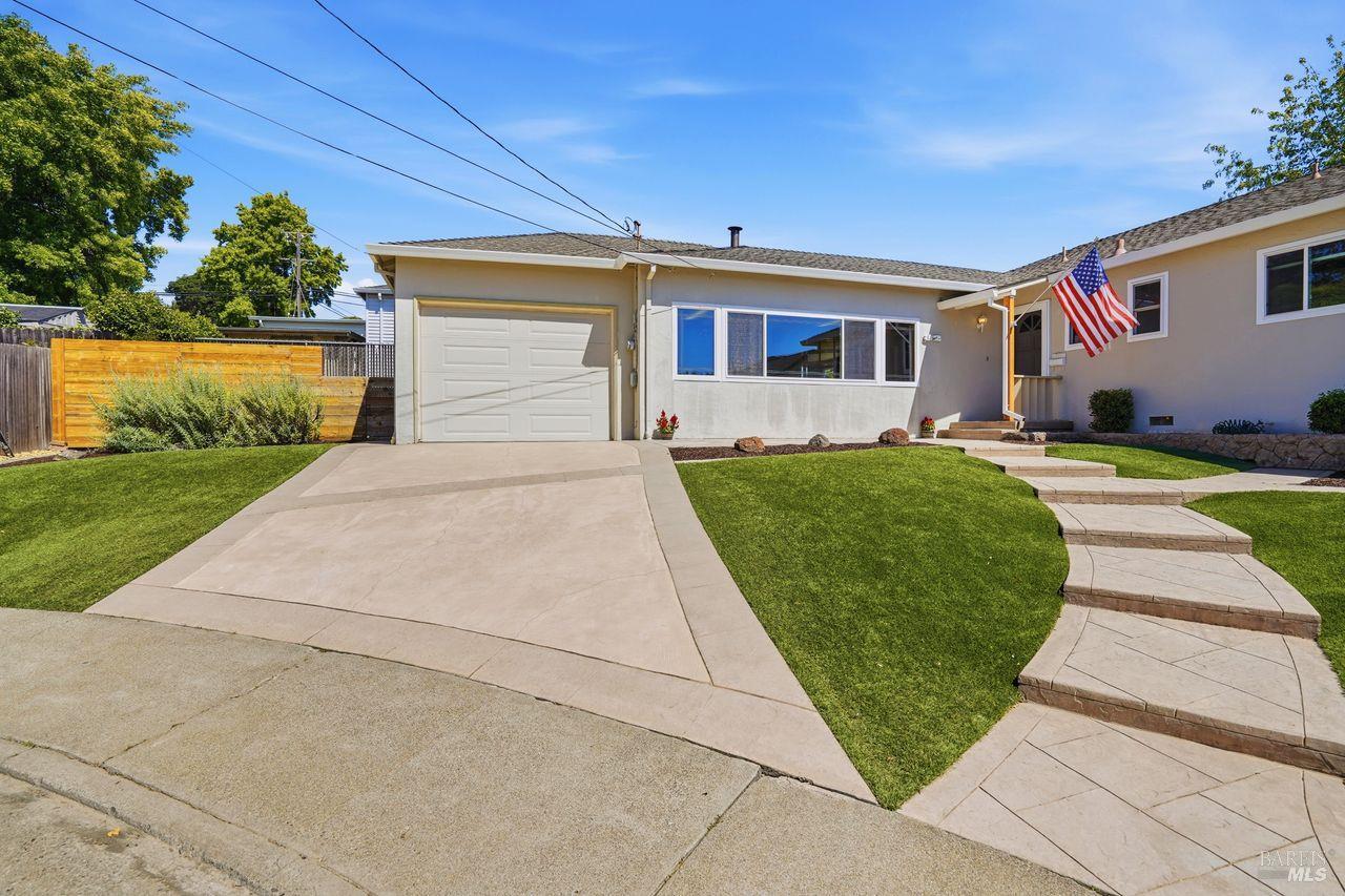 32 Colinda Drive Petaluma CA 94952