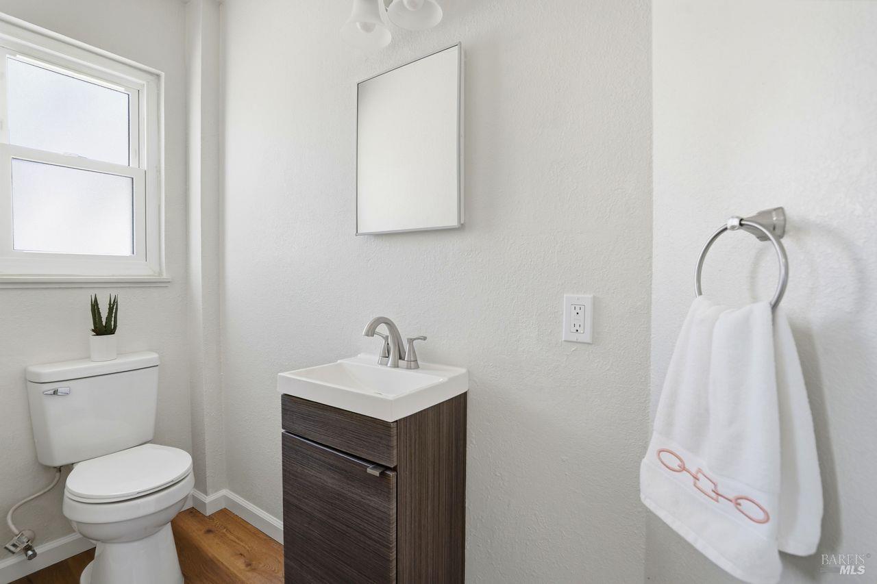 32 Colinda Drive Petaluma CA 94952