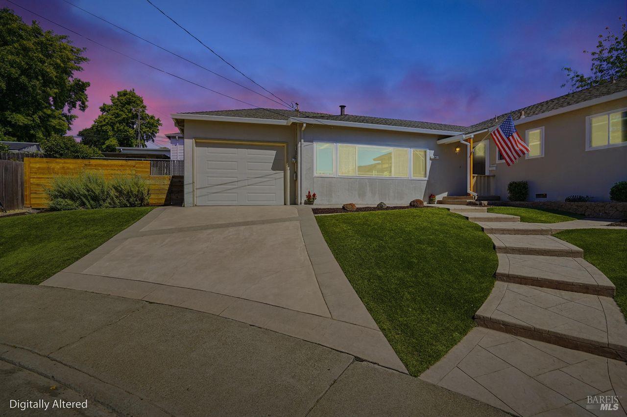 32 Colinda Drive Petaluma CA 94952