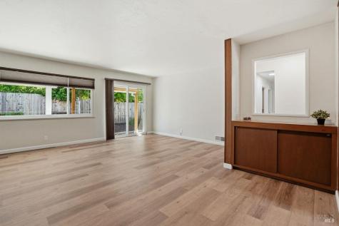 32 Colinda Drive Petaluma CA 94952