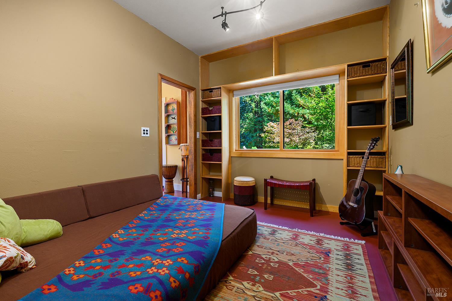 11032 Peaks Pike Road Sebastopol CA 95472