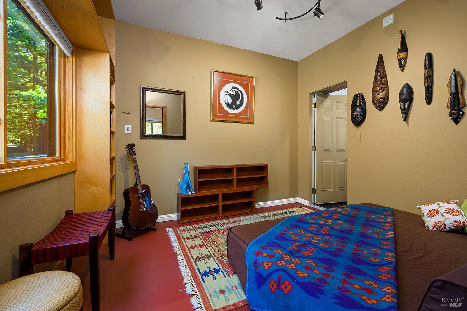 11032 Peaks Pike Road Sebastopol CA 95472
