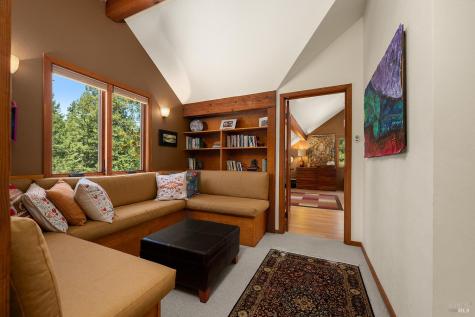 11032 Peaks Pike Road Sebastopol CA 95472