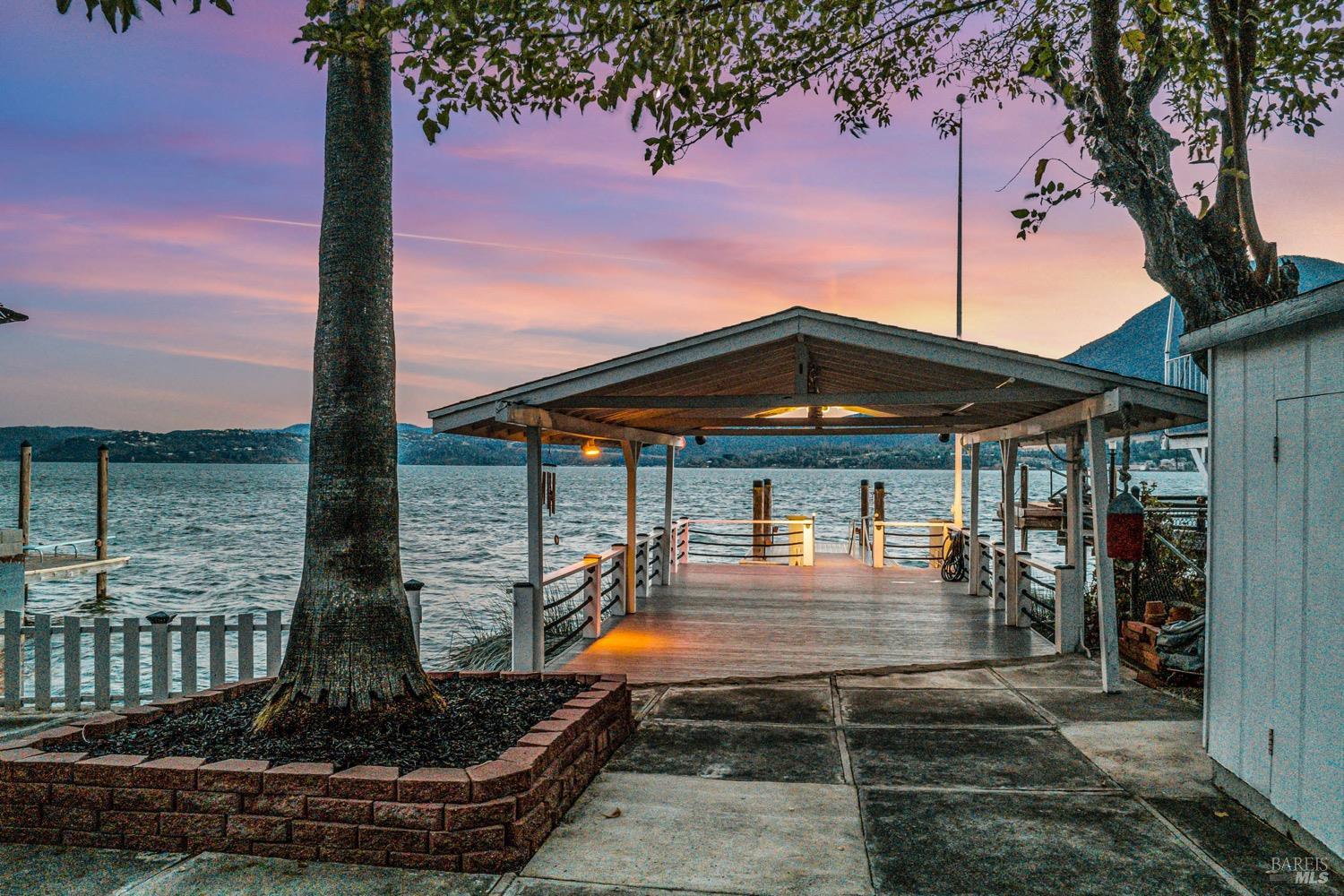 9859 Crestview Drive Clearlake CA 95422