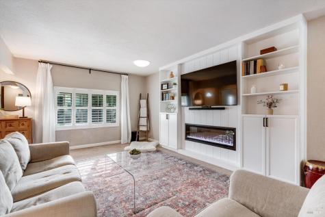 525 Oak Lake Avenue Santa Rosa CA 95409