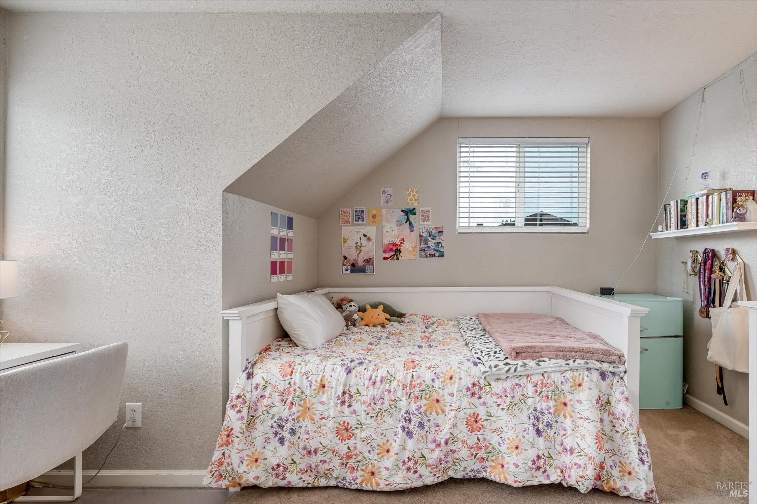 525 Oak Lake Avenue Santa Rosa CA 95409