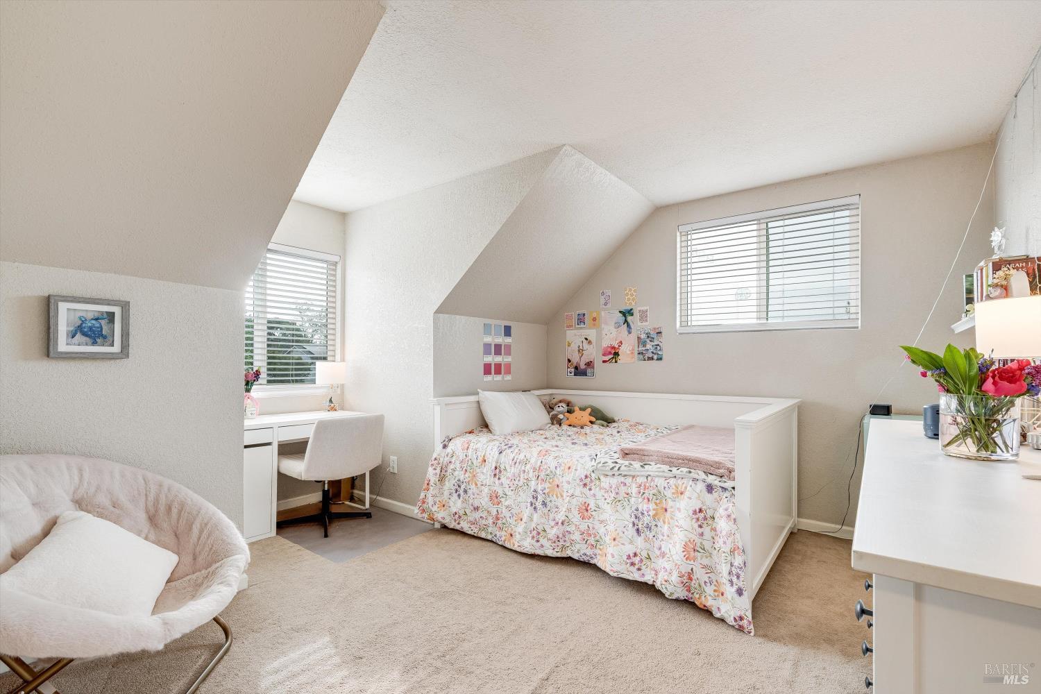 525 Oak Lake Avenue Santa Rosa CA 95409