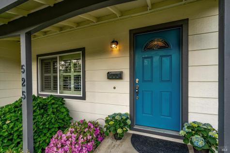 525 Oak Lake Avenue Santa Rosa CA 95409