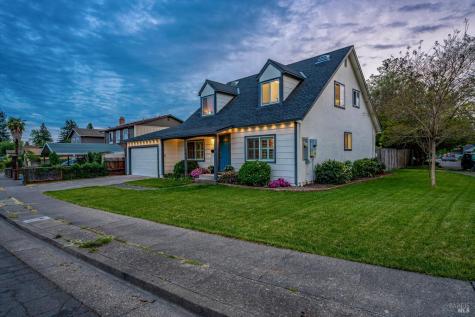 525 Oak Lake Avenue Santa Rosa CA 95409