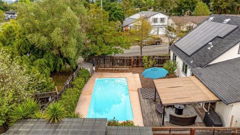 525 Oak Lake Avenue Santa Rosa CA 95409