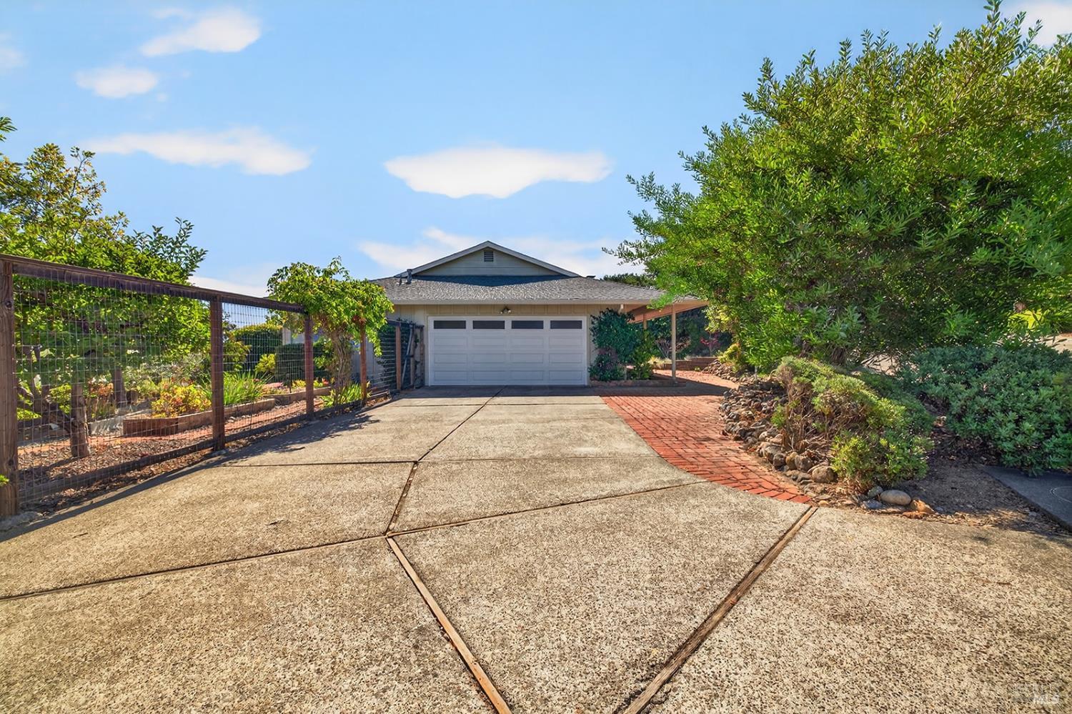 416 Oak Vista Drive Santa Rosa CA 95409