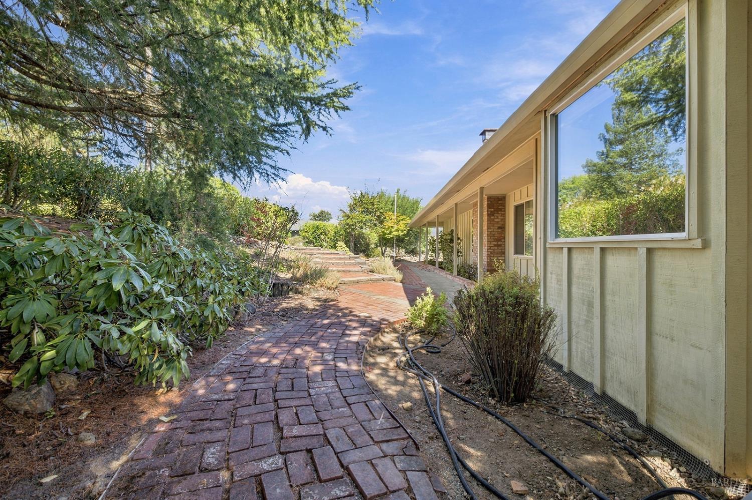 416 Oak Vista Drive Santa Rosa CA 95409
