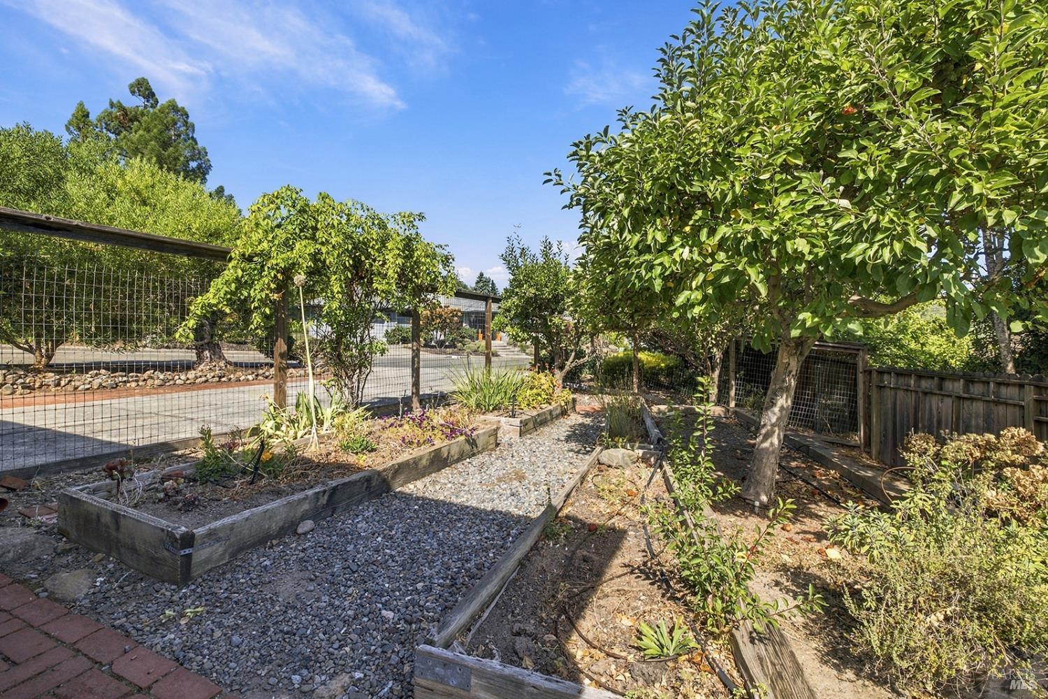416 Oak Vista Drive Santa Rosa CA 95409