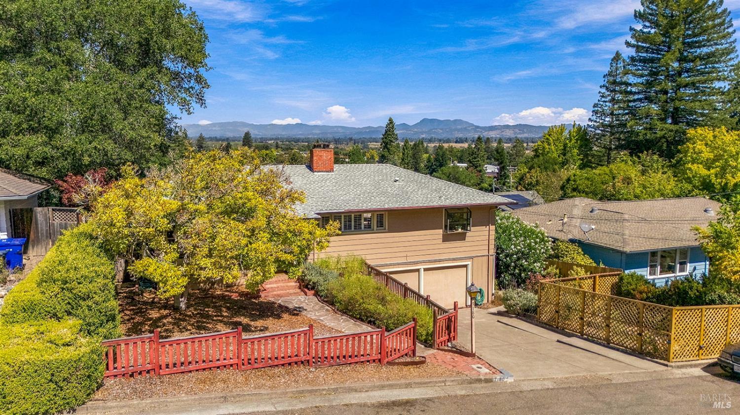 7180 Evan Avenue Sebastopol CA 95472