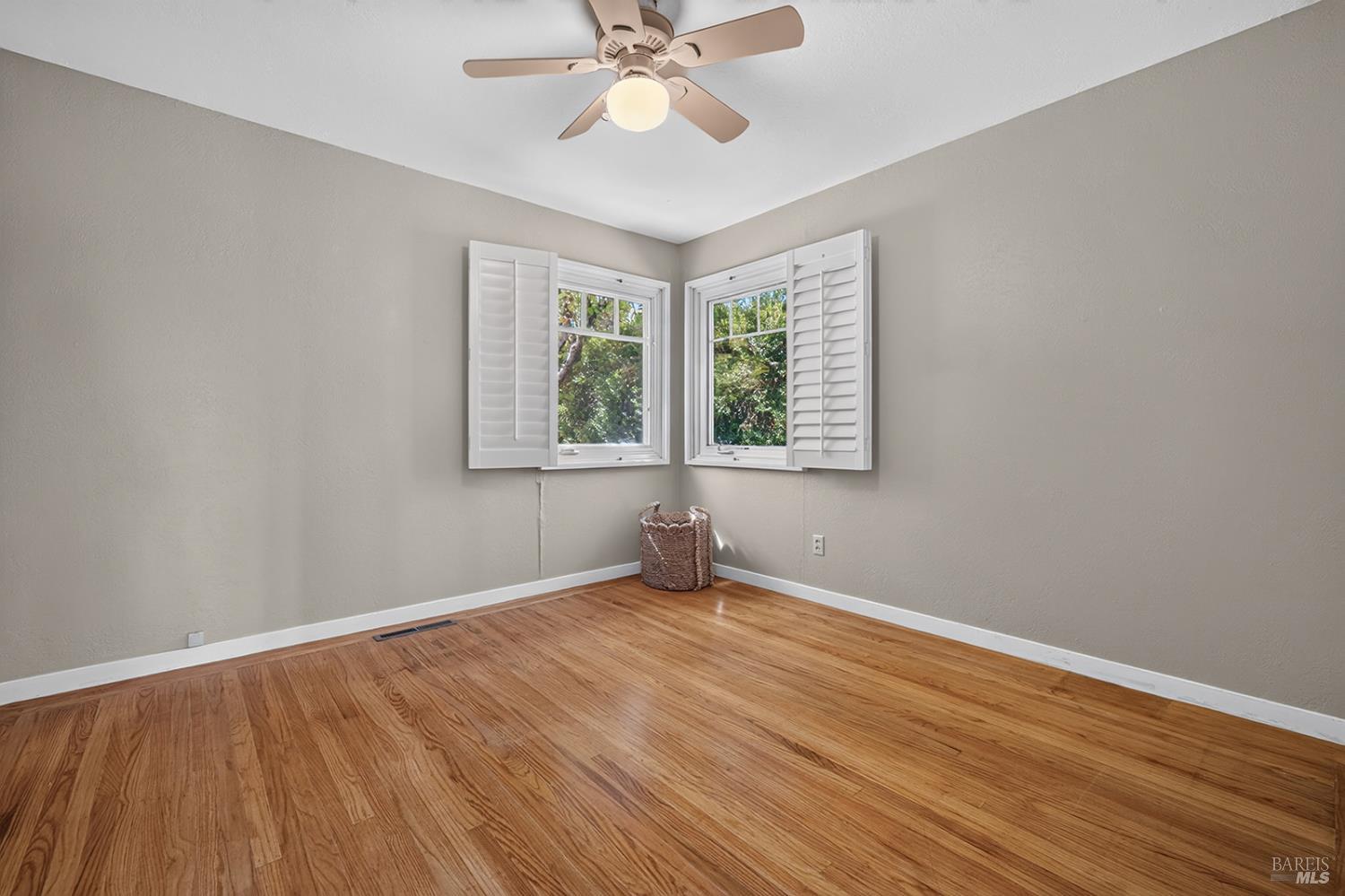 7180 Evan Avenue Sebastopol CA 95472