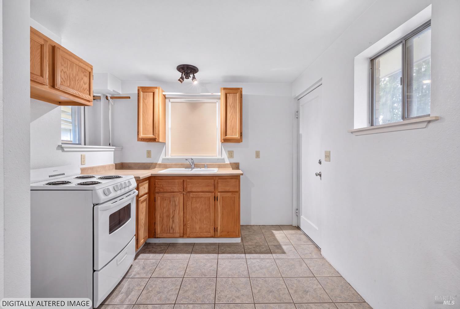 7180 Evan Avenue Sebastopol CA 95472