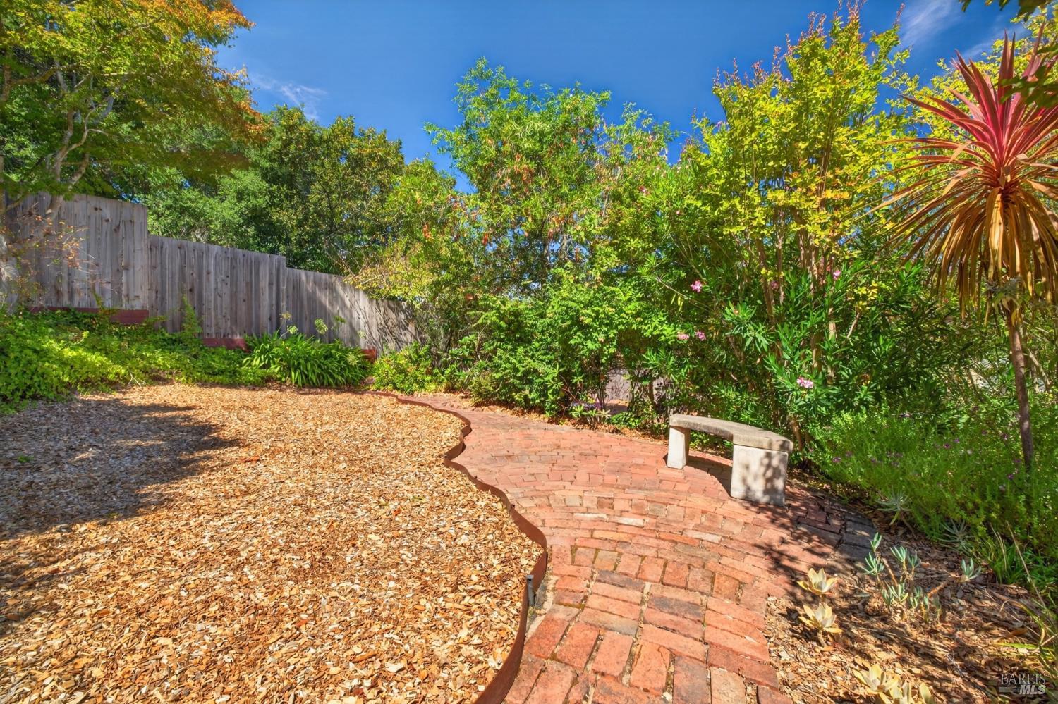 7180 Evan Avenue Sebastopol CA 95472